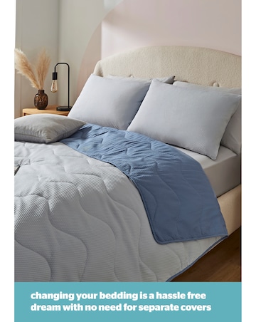 Silentnight Summer Breeze Reversible Coverless 2.5 Tog Duvet