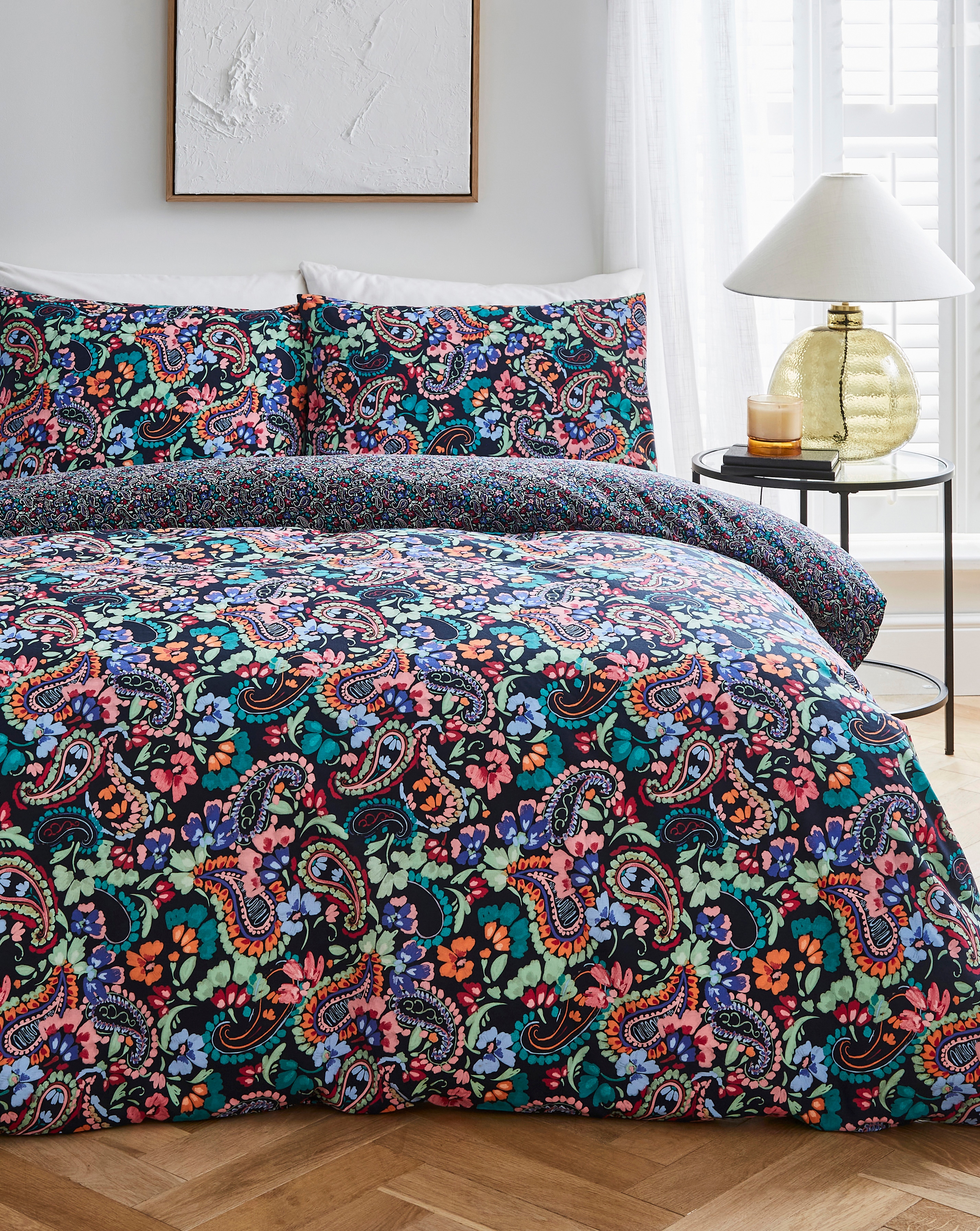 Betsy Bright Paisley Duvet Cover Set