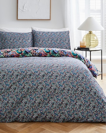 Betsy Bright Paisley Duvet Cover Set