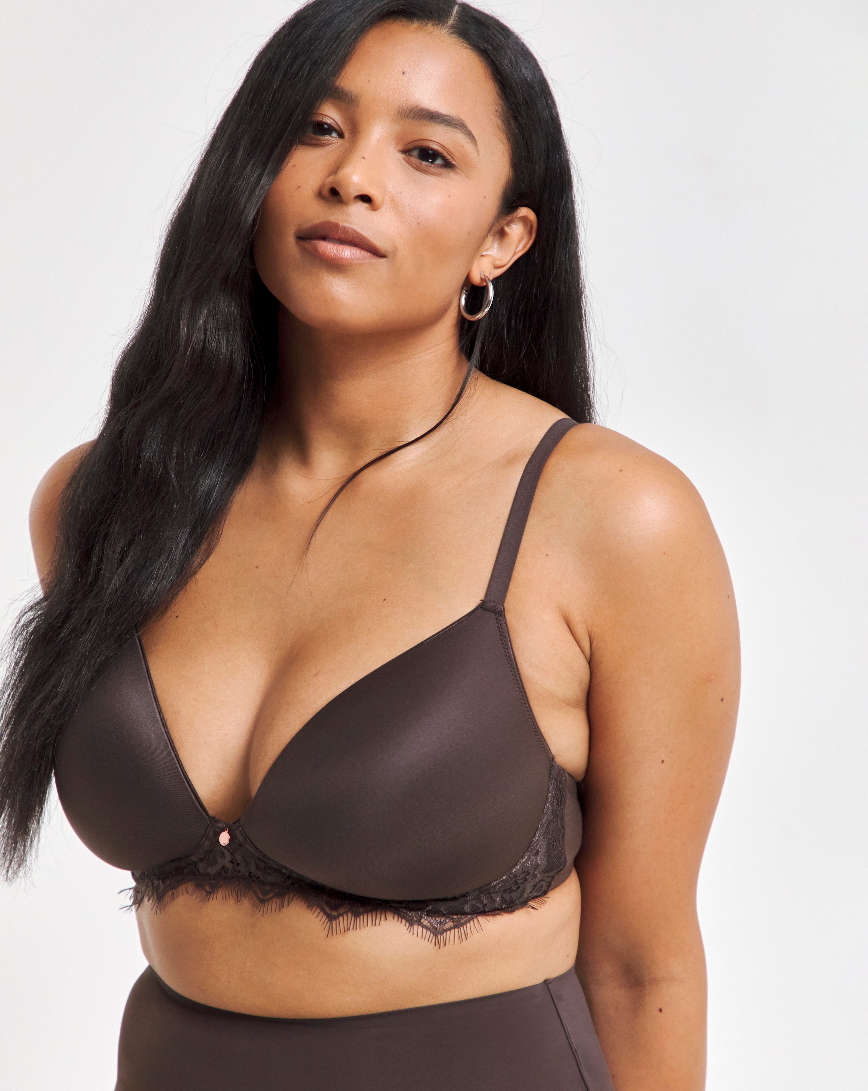 Figleaves Smoothing Non Wired Padded Bra In Cafe | UK Size 32B Women's