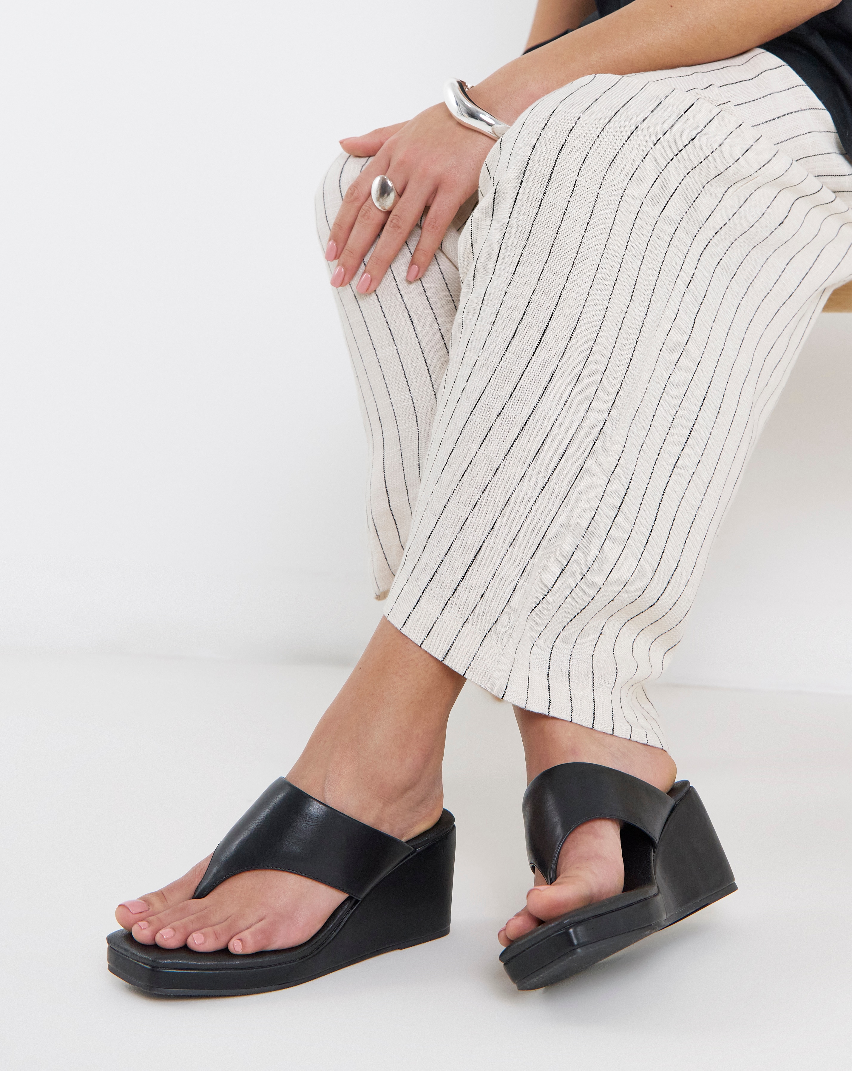 New In - Wedged Toe Post Sandals Extra Wide Fit