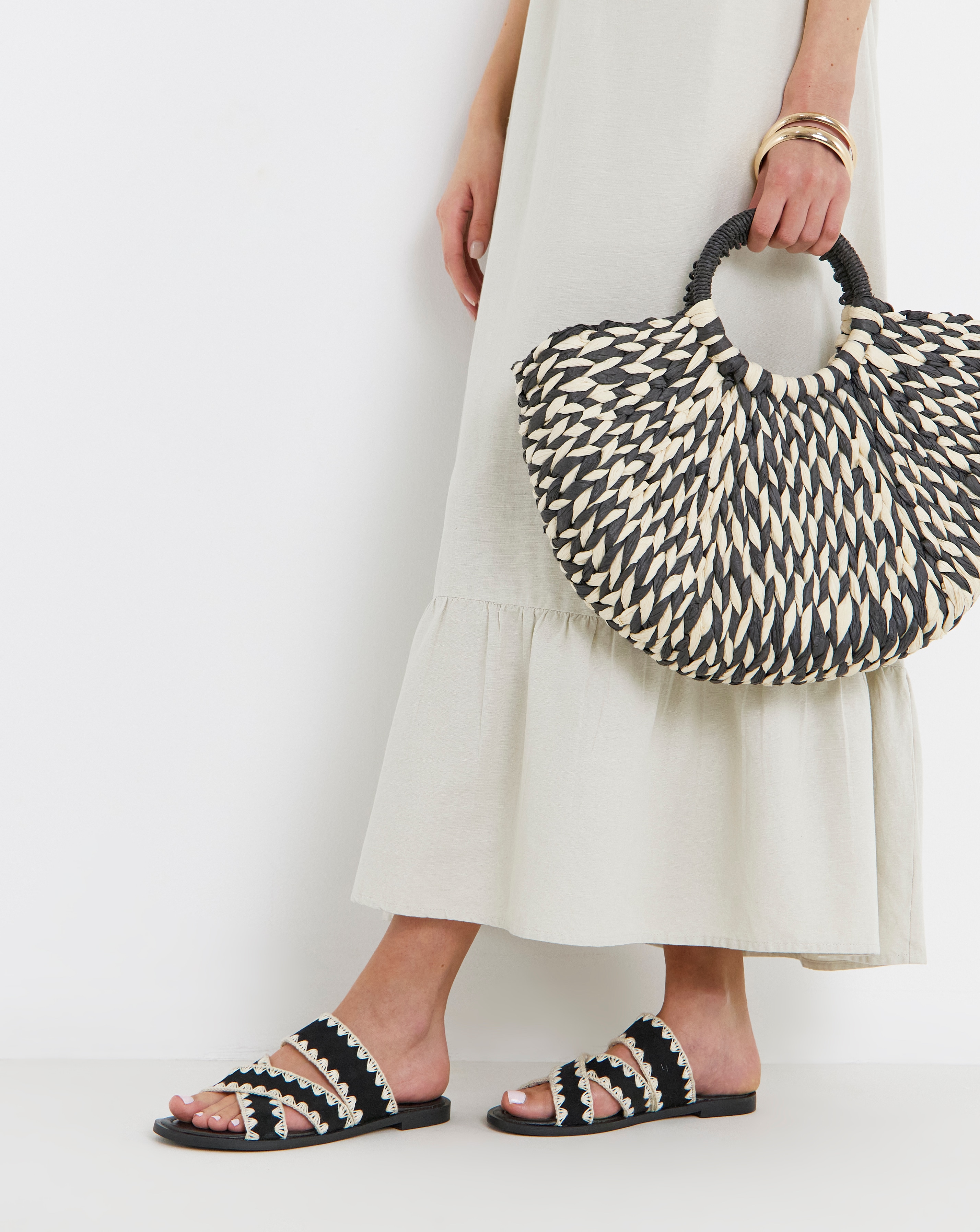 Whipstitch Flat Sandals Extra Wide