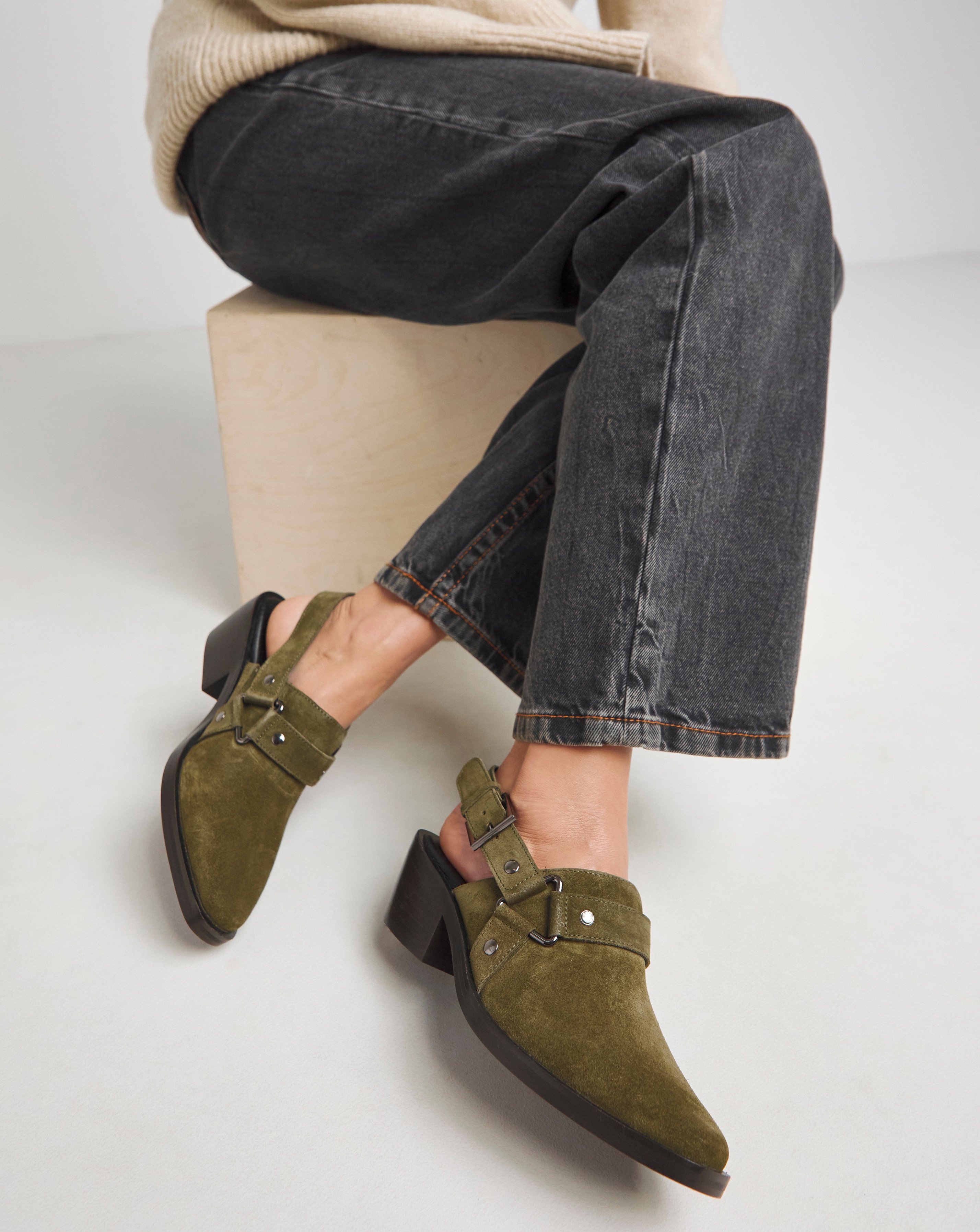 Western Detailed Shoe Wide