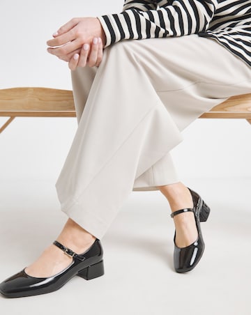 Low Block Heel Mary Jane Wide