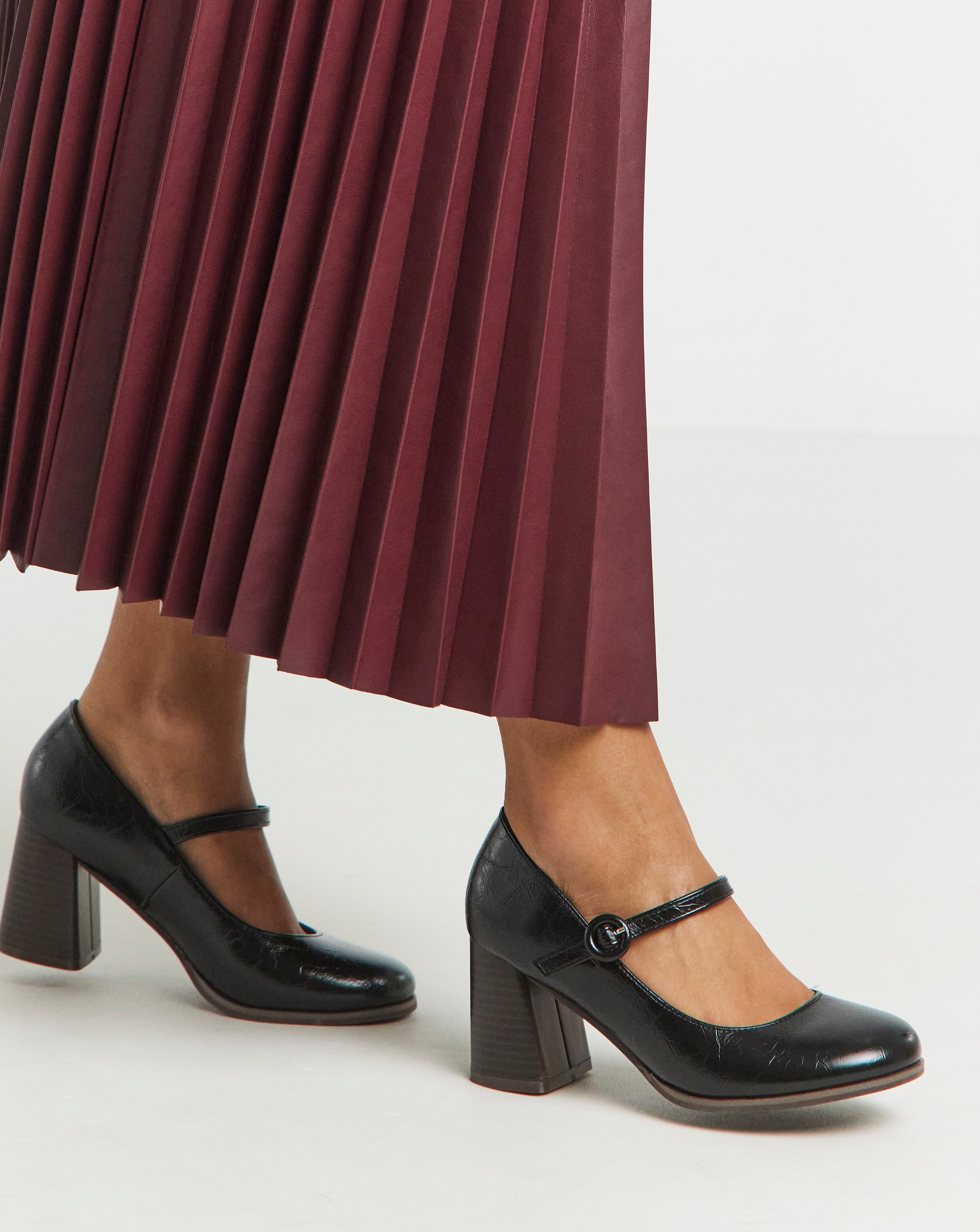 Mary Jane Vintage Platorm Ex Wide