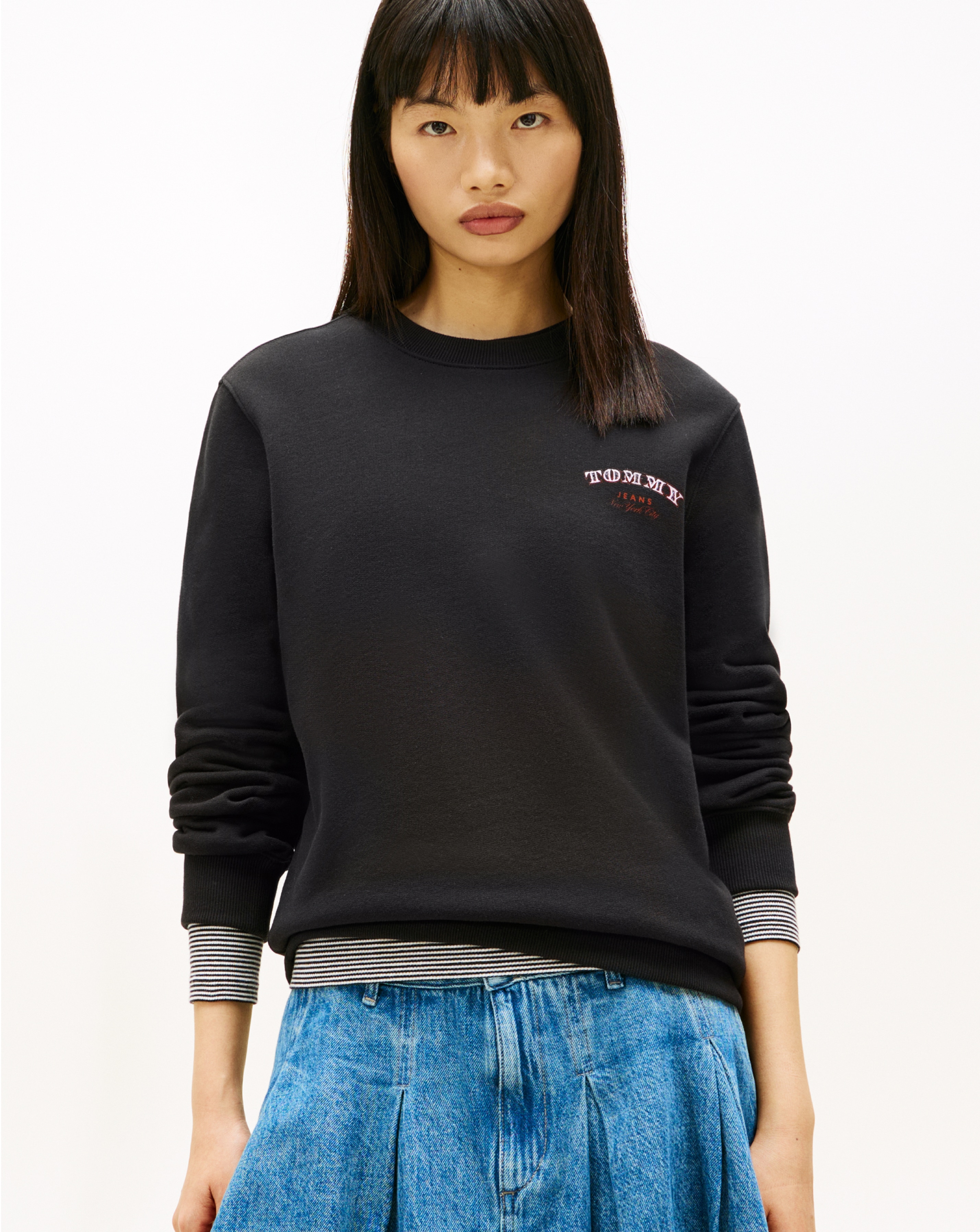 New In - Tommy Jeans Dollar Stacks Sweatshirt