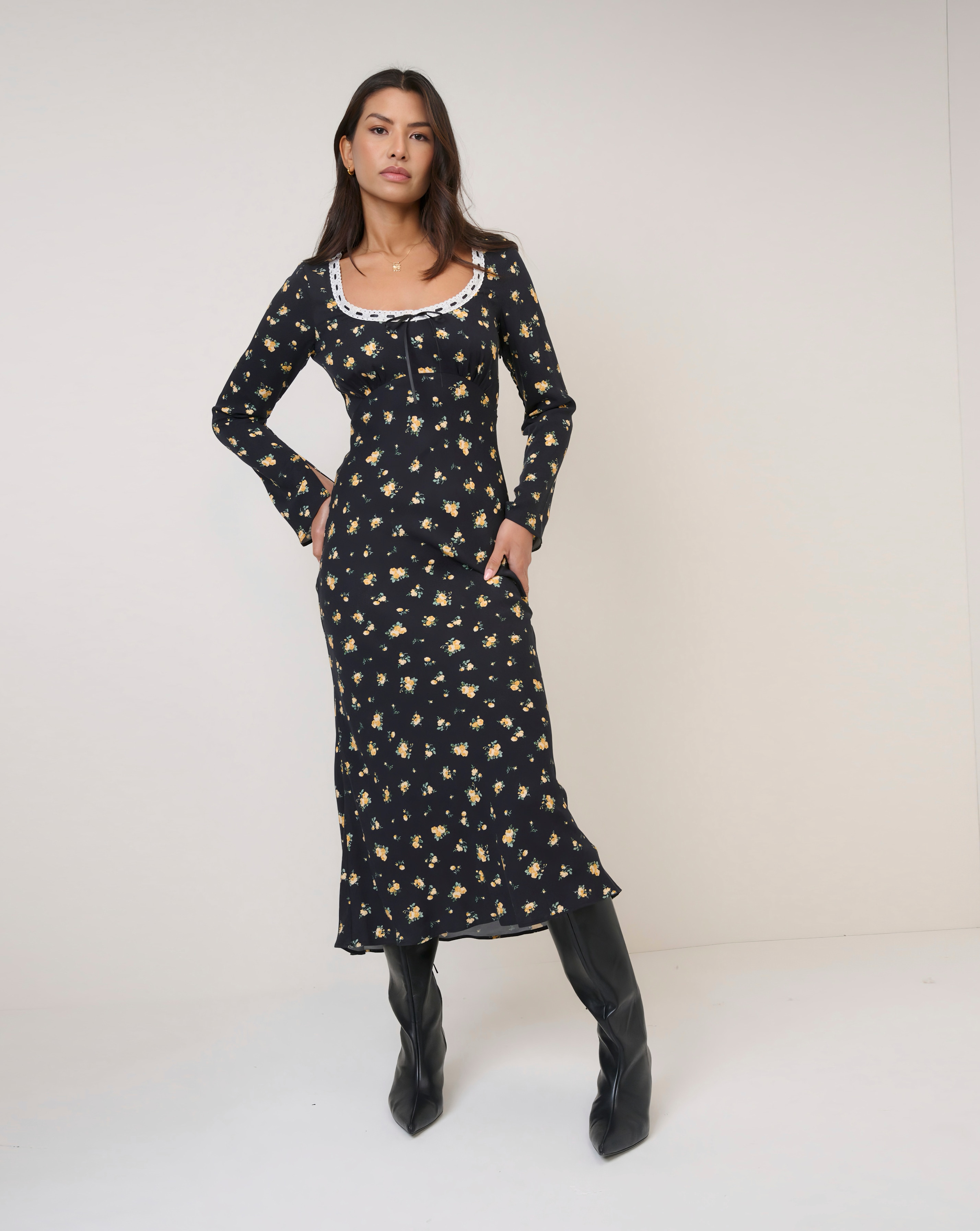 New In - NC Naples Midi Dress