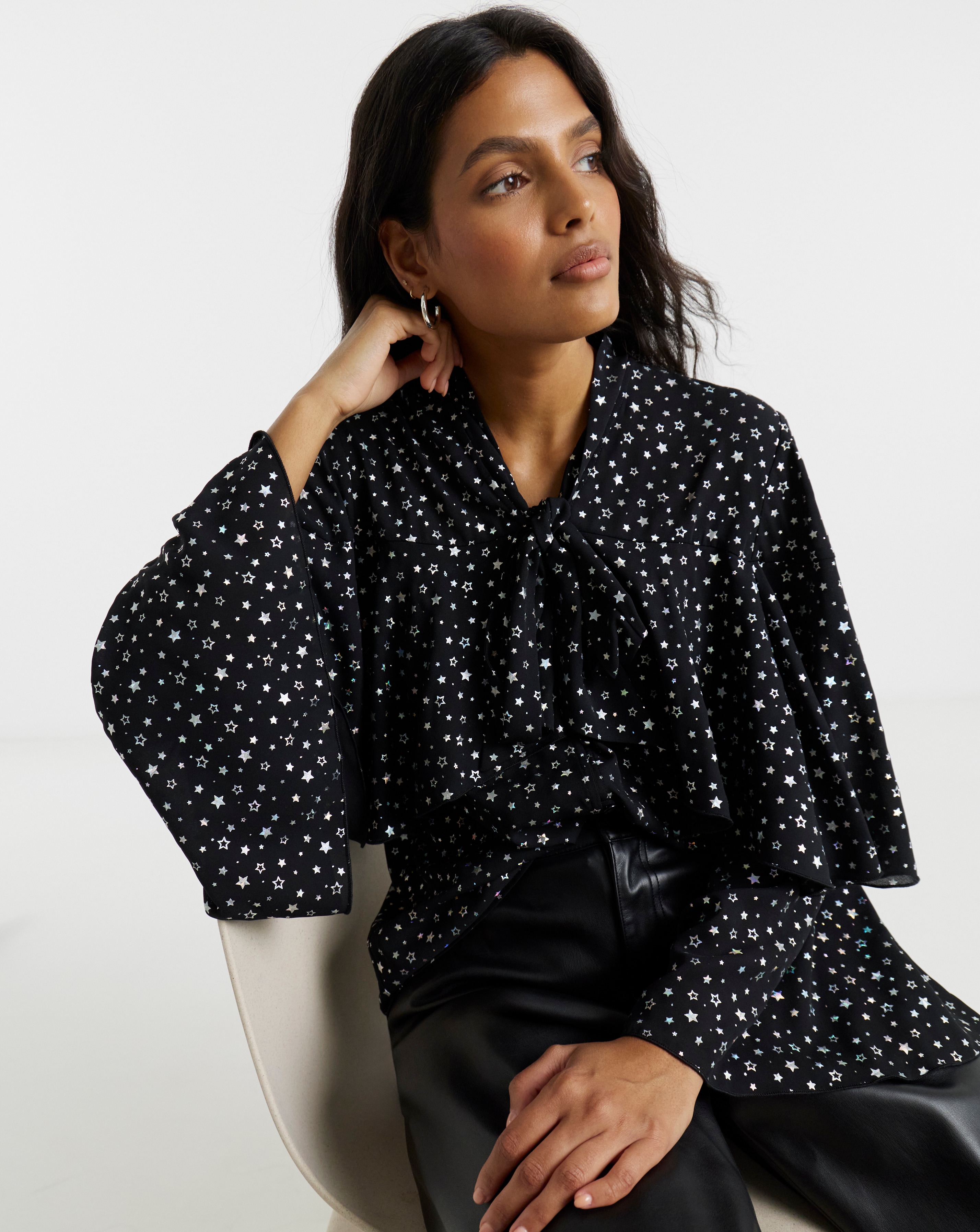 Twisted Wunder Chiffon Foil Blouse