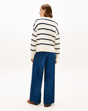 Tommy Hilfiger Full Needle Graphic Sweater