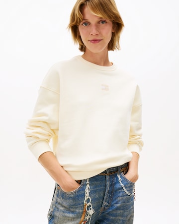 Tommy Jeans Boxy Badge Crew Sweatshirt