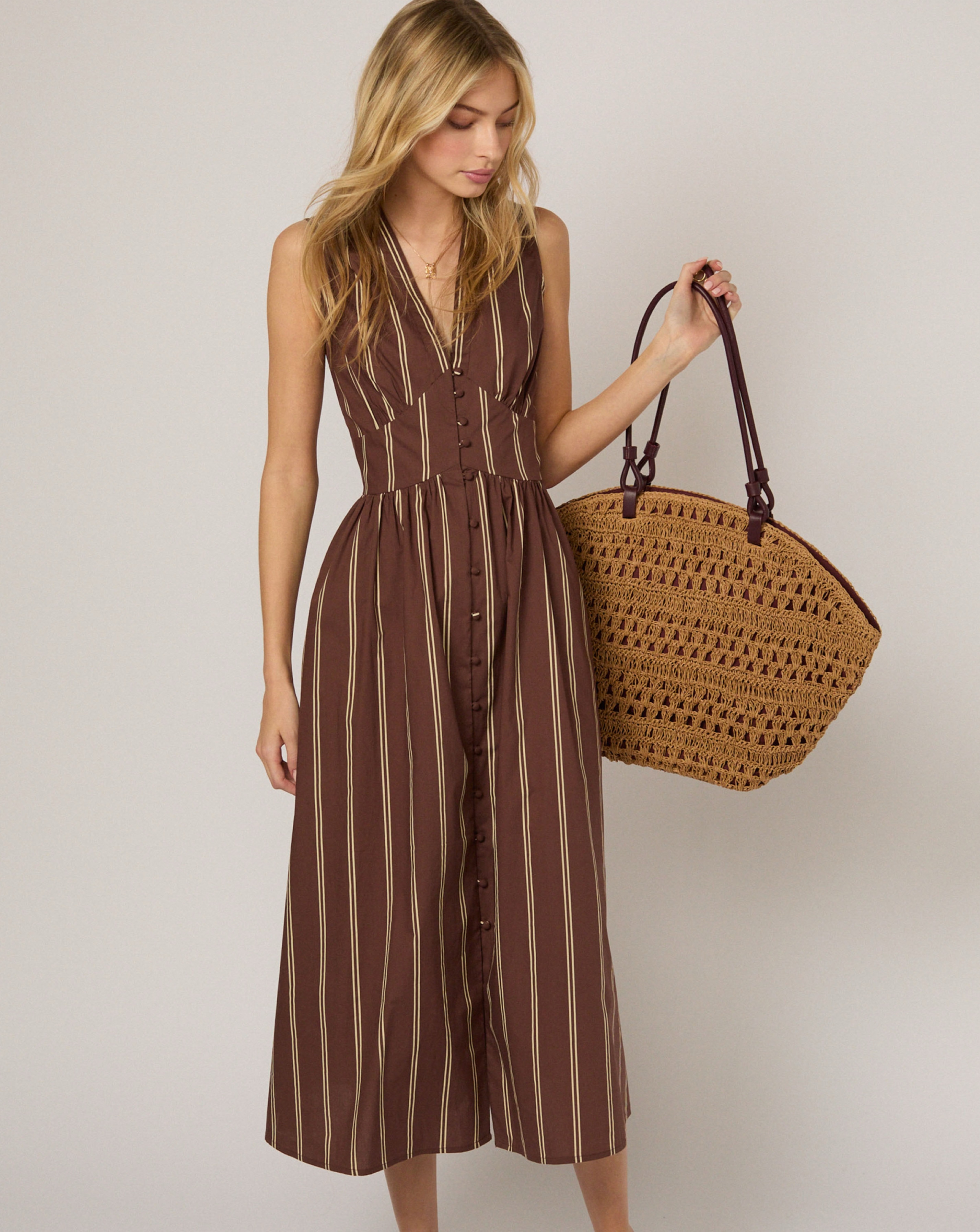 New In - NC Starlight Midi Dress