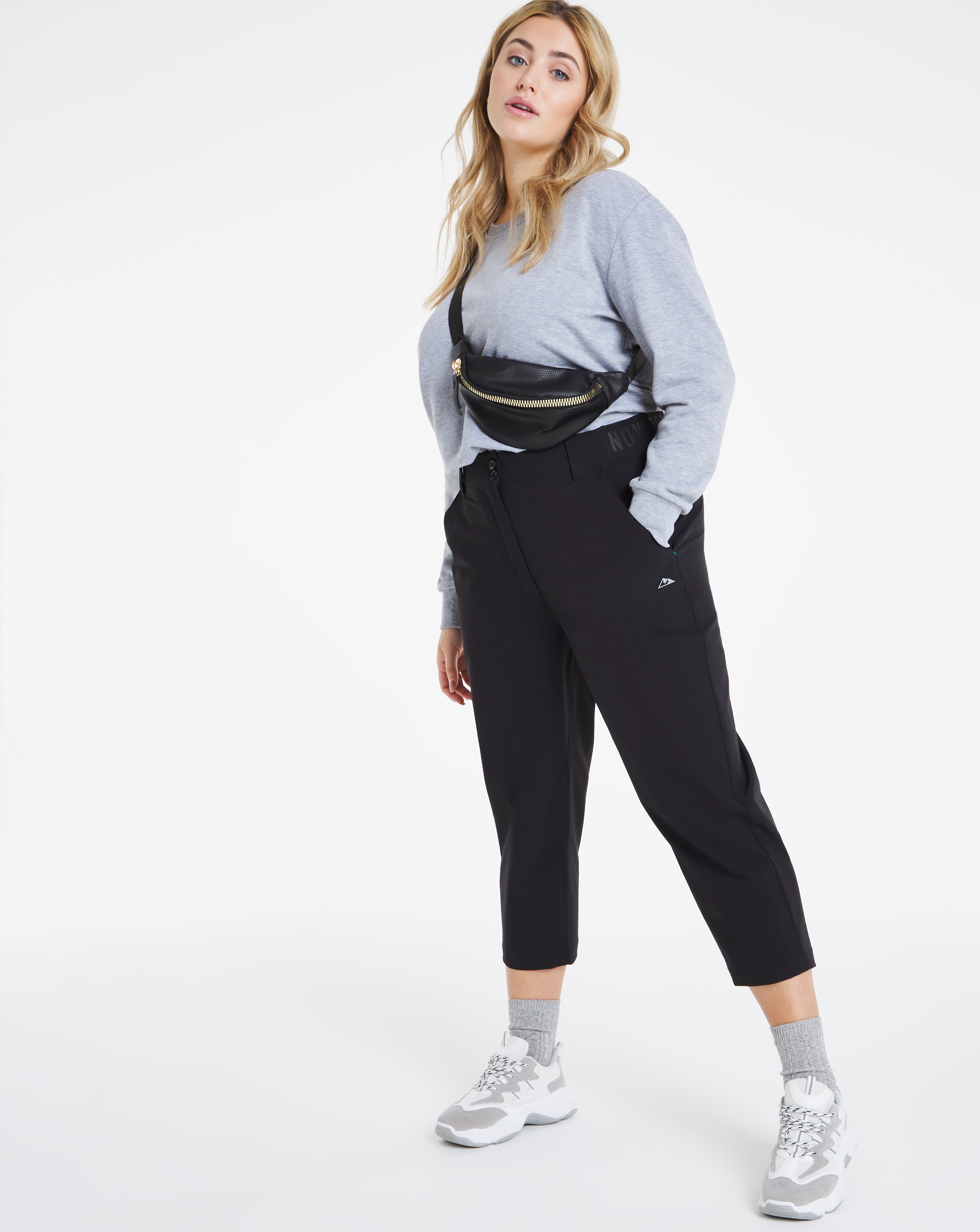 Three quarter joggers sales