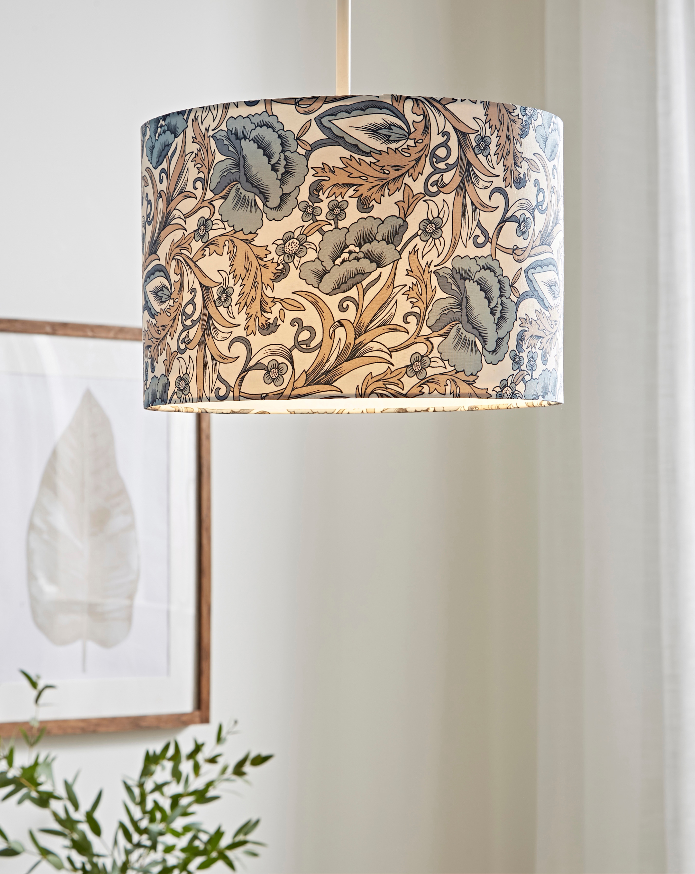 New In - Faye Floral Easy Fit Shade