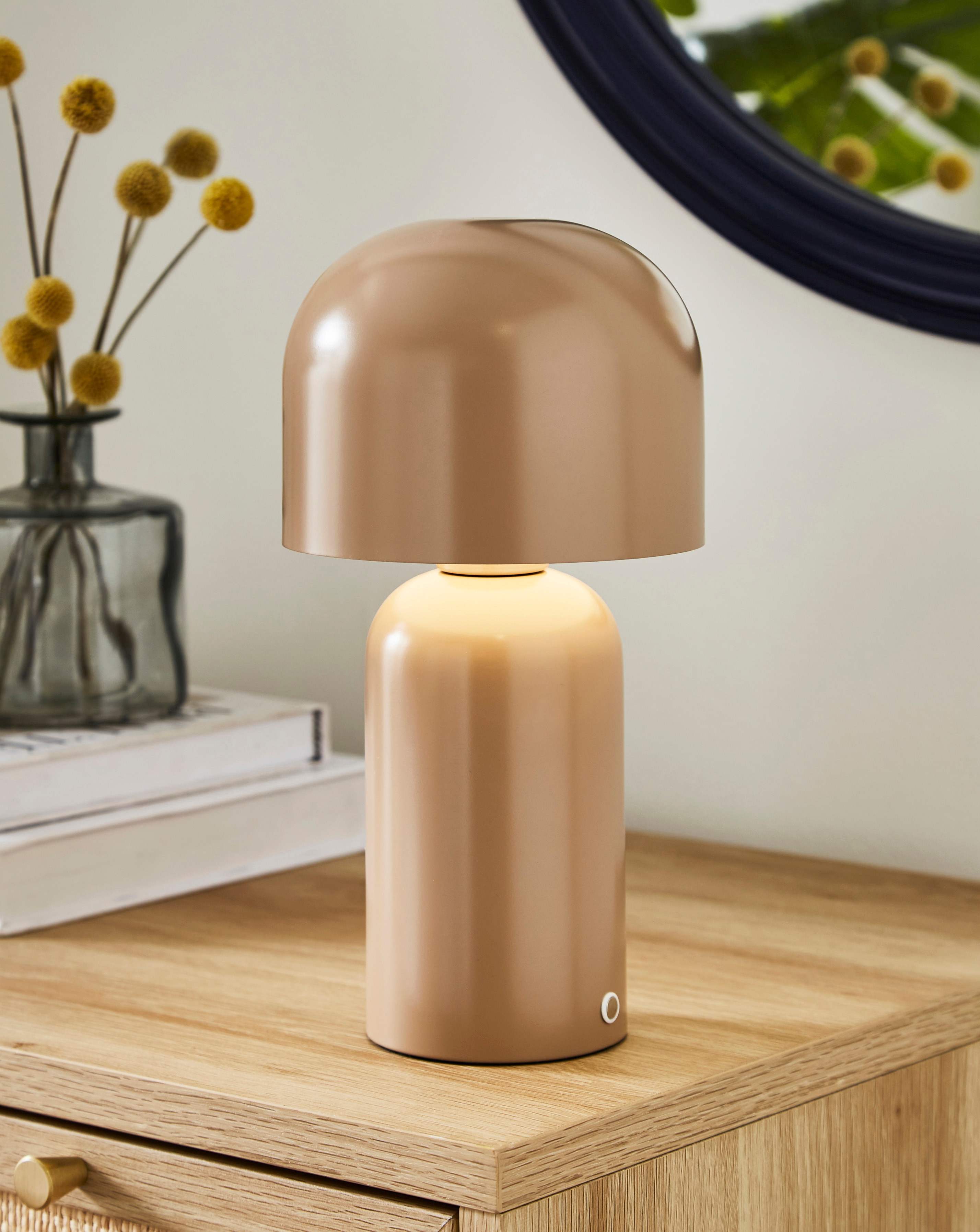 New In - Mushroom Wireless Rechargeable LED Lamp