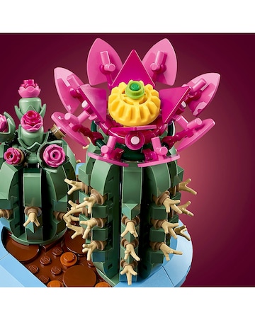 LEGO Botanicals Flowering Cactus